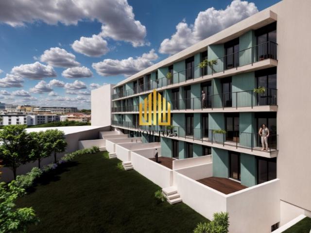 T1 STUDIO JUNTO AO POLO UNIVERSITÁRIO E HOSPITAL DE SÃO JOÃO