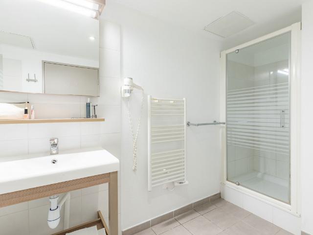 T1Bis de 27 m² à Valence en Résidence d’Affaires Lot LMNP géré par APPART CITY Loyers garantis