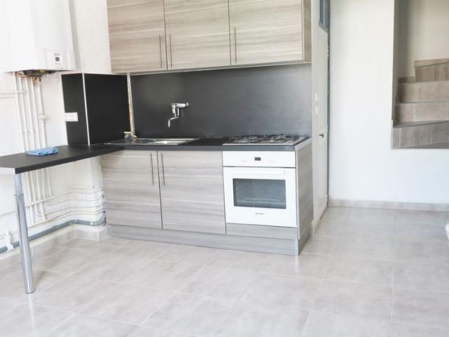 T1Bis, Rue des Quatrefages, 23m², 435€ H.C