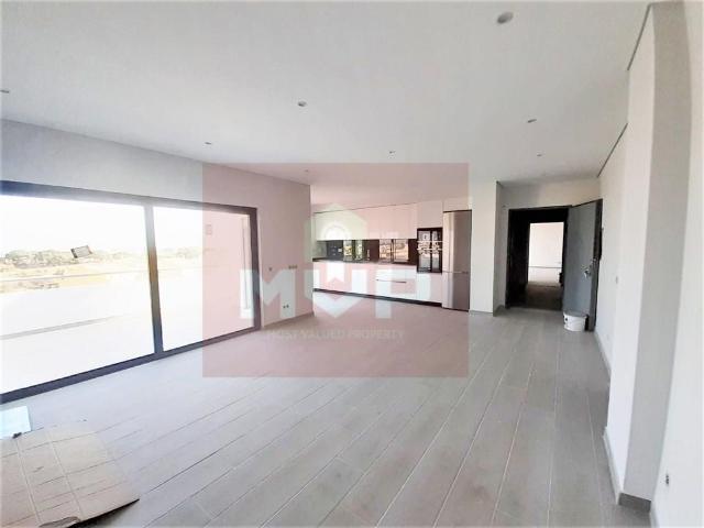 T1/T2/T3 em contrução, com garagem, em Quelfes 93m² Quelfes