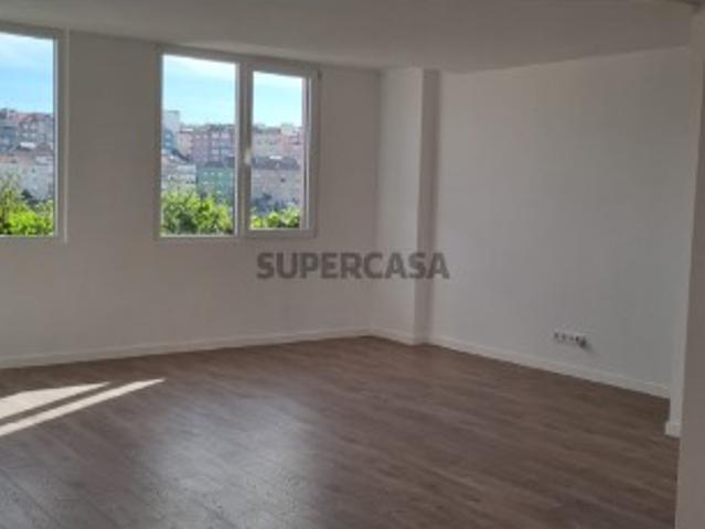 T2+1 Duplex Amadora totalmente remodelada