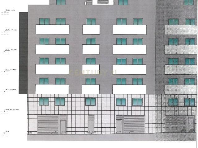 T2+1 e Rooftop em Obra Nova no Montijo
