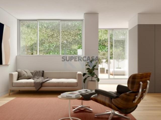 T2+1 Exclusivo no Infante Residences Elegância e Conforto com Vista sobre a Ponte 25 de Abril