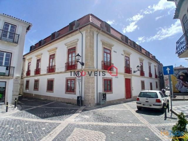 T2+1 Novo ? Centro histórico de Leiria | 26084089708
