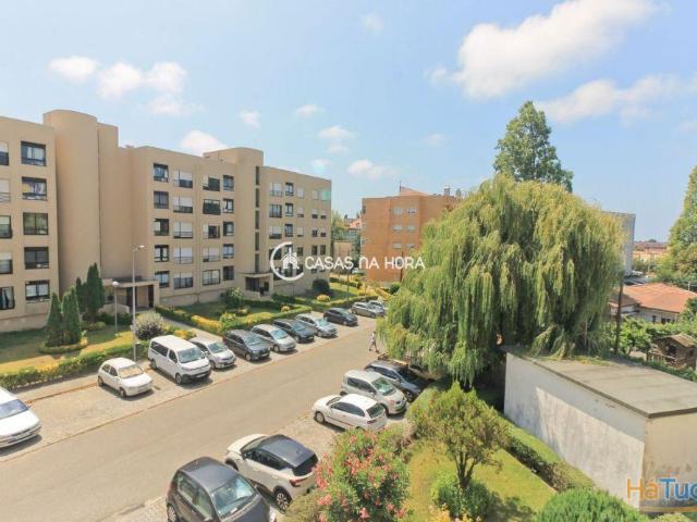 T2+1 Senhora da Hora | Junto ao Metro | 26084099750
