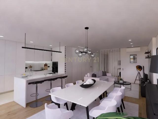 T2+1 remodelados com Terraços Exclusivos na Rua de Costa Cabral | Porto
