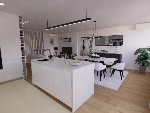T2+1 remodelados Terraços Exclusivos na Rua de Costa Cabral | Porto