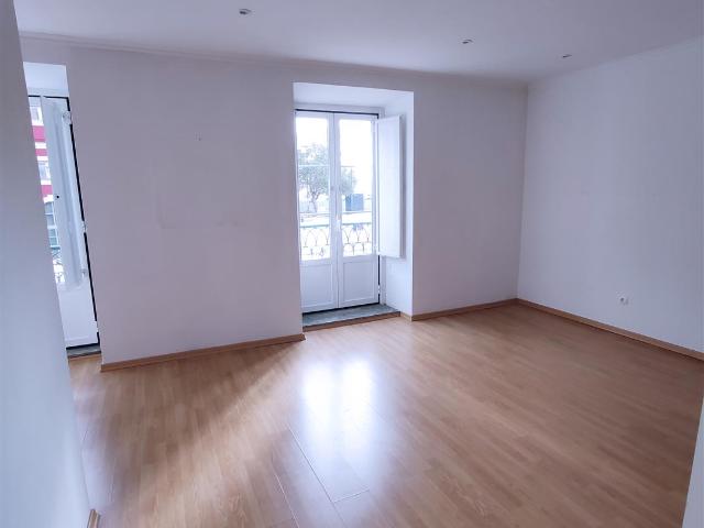 T2 Santa Catarina/metro Baixa 65m² Santa Catarina