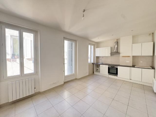 T2/3 cours Gouffé | Berthoz Immobilier