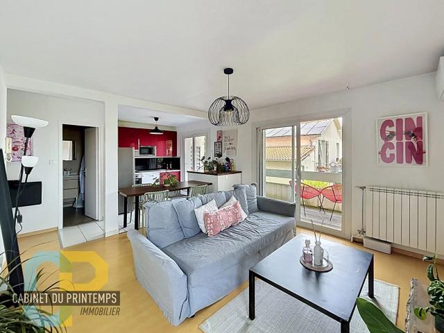 T2 42.88m² Meublé Guilhemery/ Côte pavée