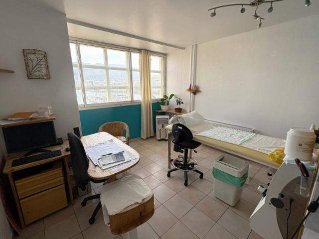 T2 44 m2, vue mer, ascenseur, parking, cave Le Port Marcha