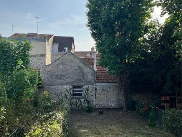 T2 / 48m² / Corbeil Essonnes RER D