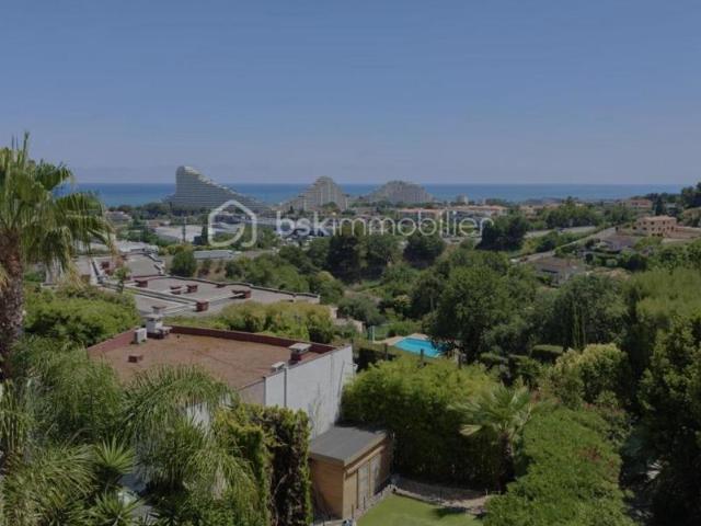T2 50,89 m2 Meublé Piscine Parking Vue mer