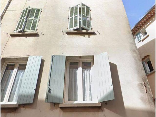 T2 59.49m ²