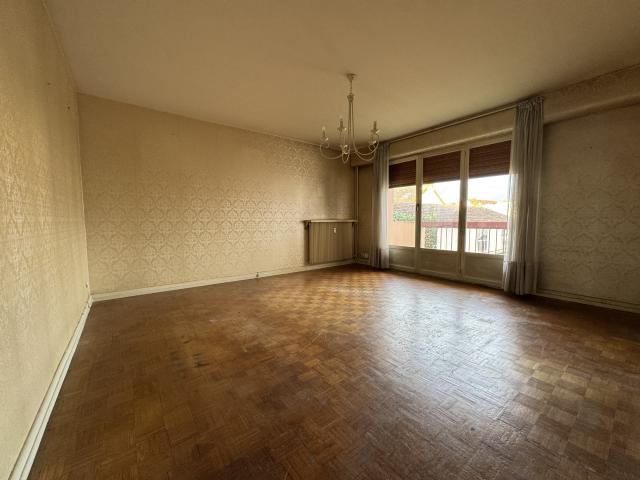 t2 66m2 Centre ville Montluçon