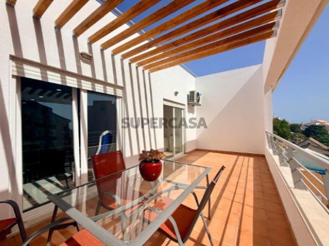 T2. 250 METROS PRAIA DO OURO. GARAGEM BOX