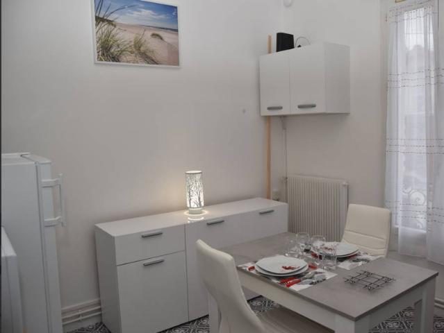 T2 / 28m² / Le Bourget RER B