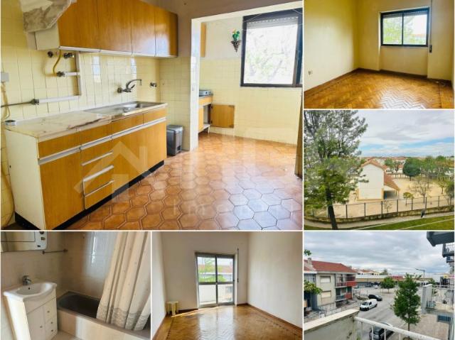 T2 | 2° ANDAR COM 2 FRENTES | VARANDA | BOAS ÁREAS | LOCALIZAÇÃO CENTRAL