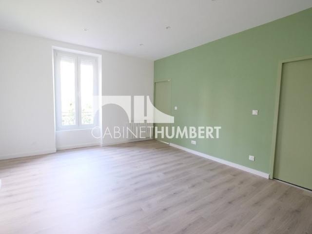 T2 30 RUE DES ARMURIERS