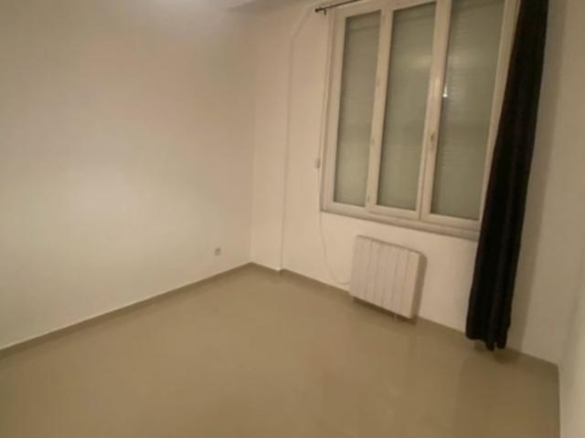 T2 / 30m² / Saint Denis Université Ligne 13