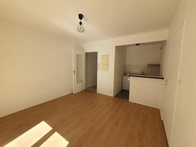 T2 32M2 SECTEUR OUEST