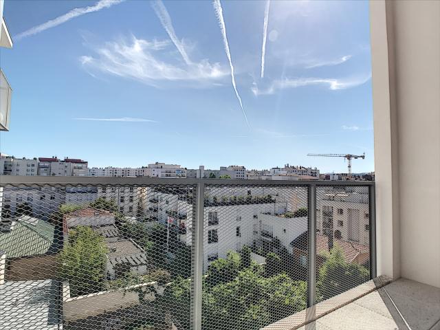 T2 – 38 m2 – BALCON – PARKING – 69008 LYON