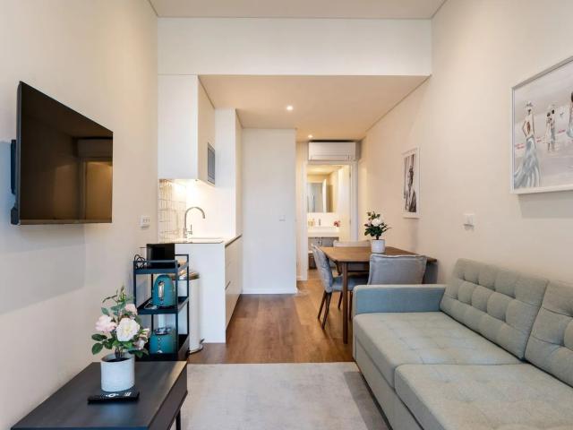 T2 T1 + T0 LUXO EMPREENDIMENTO MARQUESA PALACE Junto à Ponte D. Luís I e à Estação de São Bento