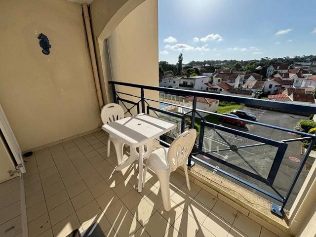 T2 Terrasse 300 m plage
