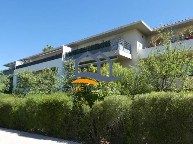 T2 terrasse et garage 41.70 m²