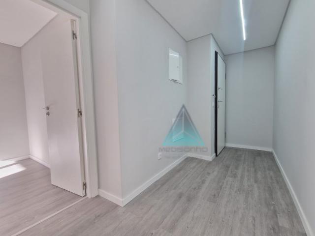 T2 Torre da Marinha * * REMODELADO * * BOAS ÁREAS
