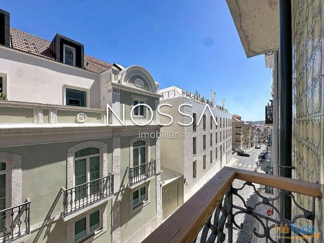 T2 totalmente remodelado / Ótima vista ? Rua do Paraíso, Lisboa | 26084061878