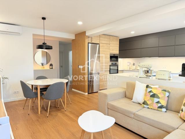 T2 Totalmente Remodelado Sintra