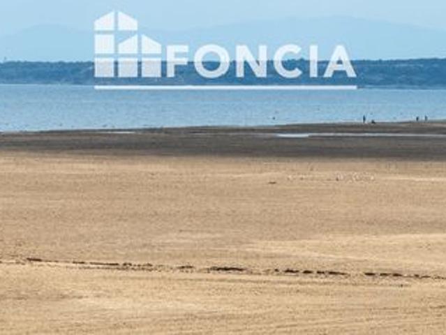 T2 vue mer à deux pas de la plage