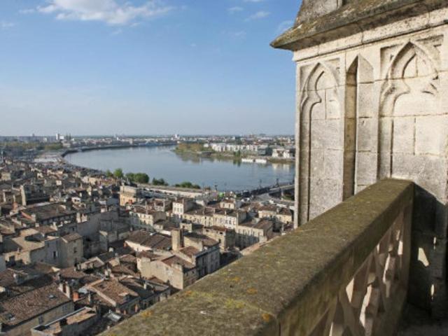 T2 à Bordeaux à louer Locagestion, expert en gestion locative