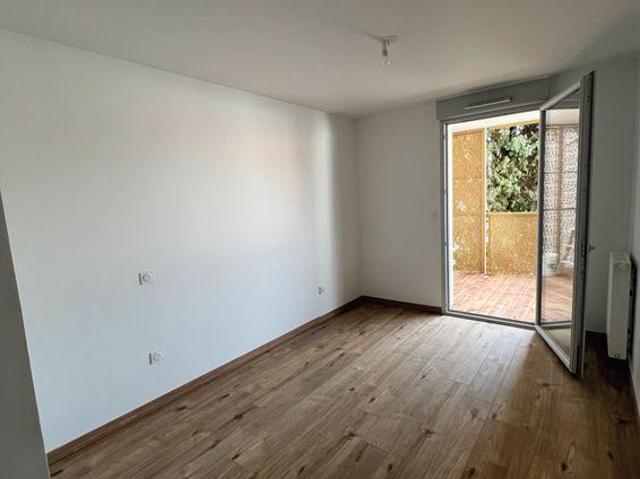T2 à louer Toulouse + balcon + parking