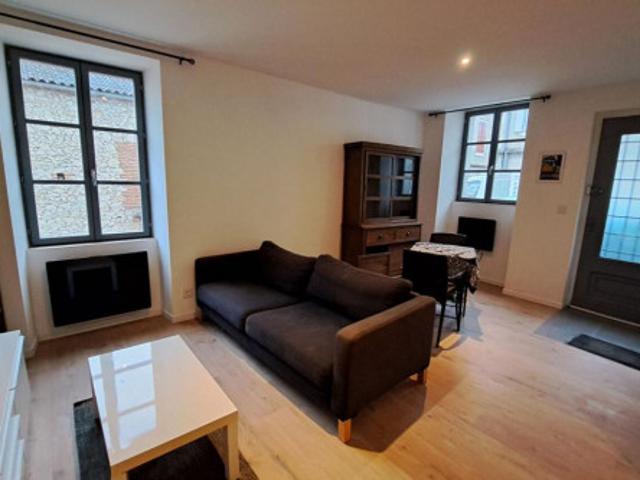 T2 à Puy L Eveque à louer Locagestion, expert en gestion locative