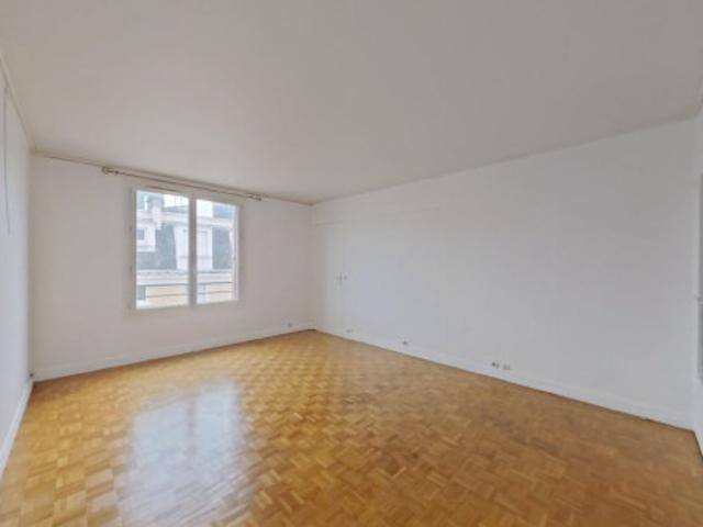 T2 à Paris 15Eme Arrondissement à louer Locagestion, expert en gestion locative