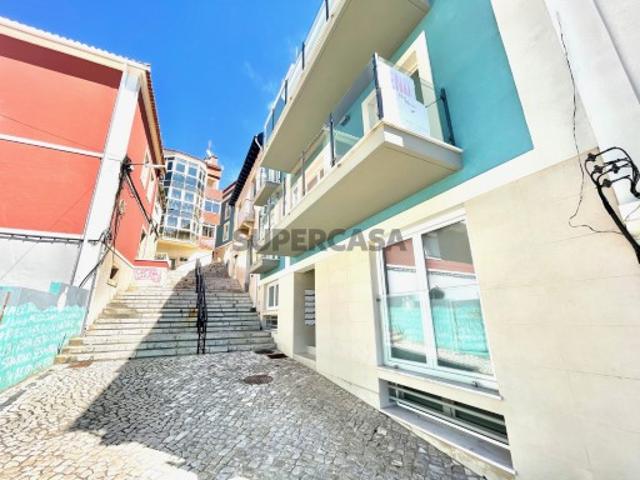 T2 A 15 METROS DA PRAIA. PRIMEIRA LINHA