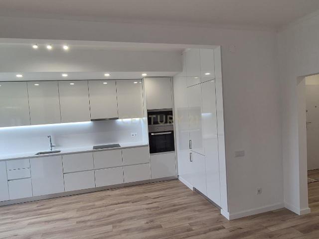 T2 Apartamento Renovado no A. Seixalinho Barreiro