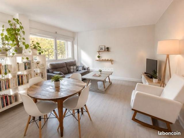 T2 AU COEUR DE GRATTE CIEL 41 m² PARKING ET CAVE