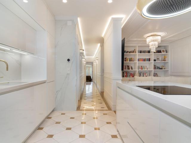 Apartamento T2 com Terraço, Avenidas Novas 154m² Avenidas Novas
