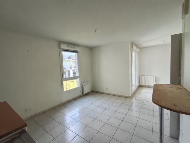 T2 avec Balcon et Garage