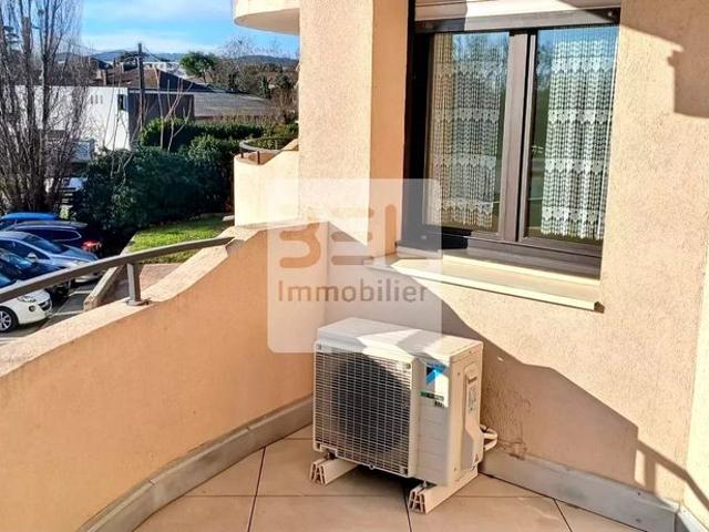 T2 avec balcon, parking et ascenseur