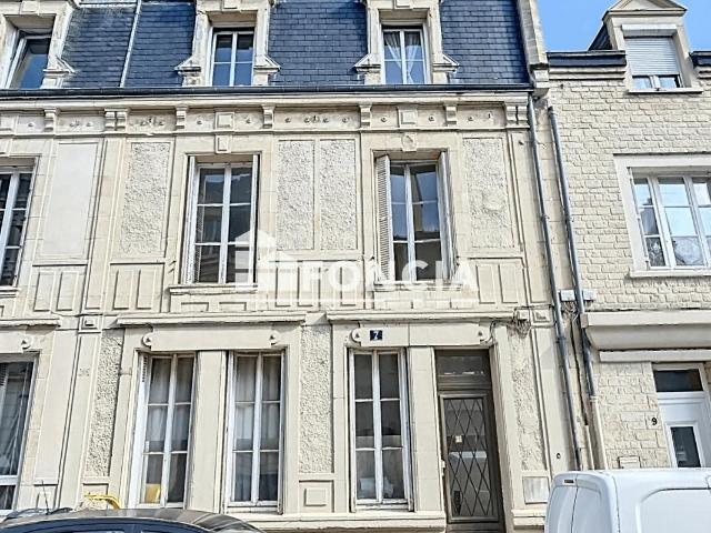 T2 avec jardin sur le port