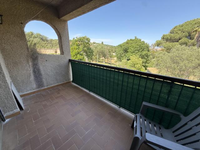 T2 avec terrasse couverte et cave