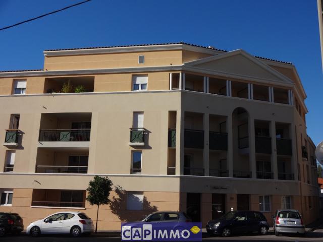T2 avec terrasse et garage à Toulon Claret