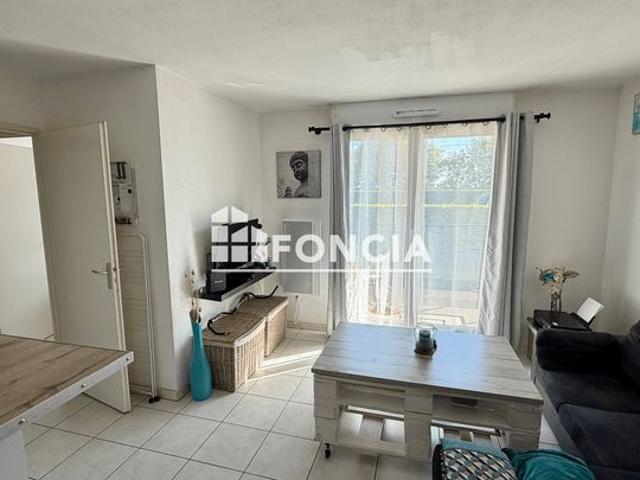 T2 avec terrasse et parking vendu loue pour investissement locatif