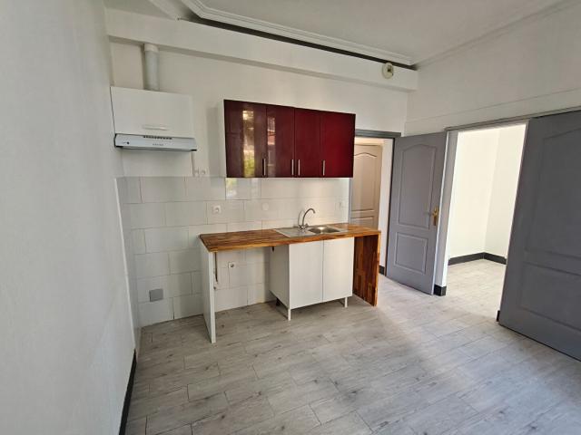 T2 bis de 34 m²refait à neufGare de La Garenne Colombes