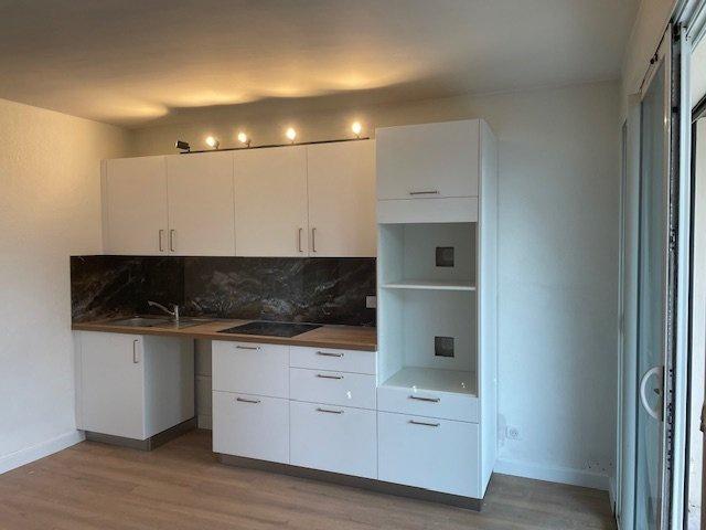 T2 Cassis 13260