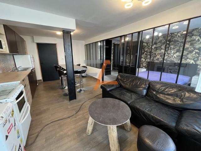 T2 chateaucreux avec garage